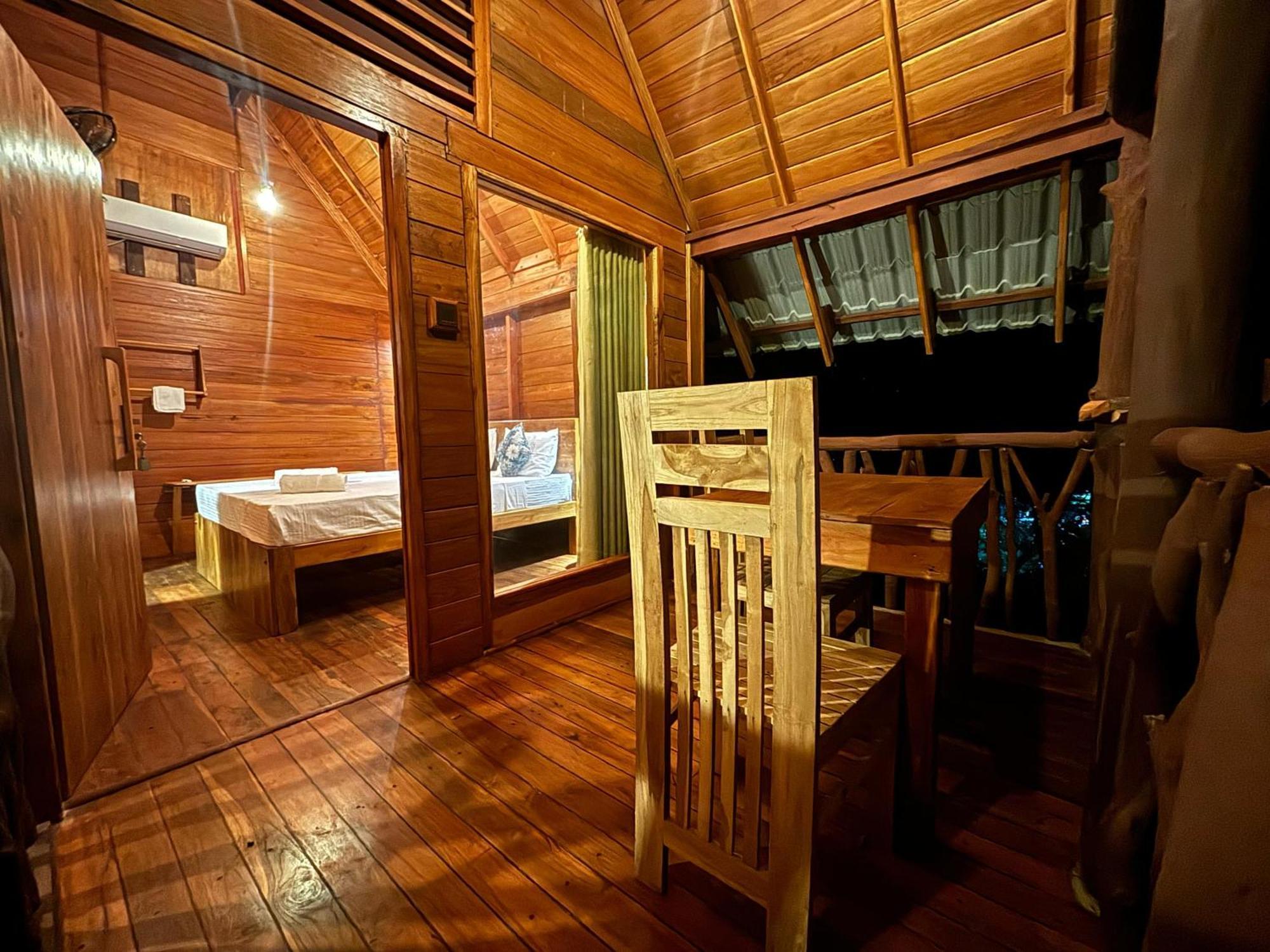 Woodholic Homestay シギリヤ エクステリア 写真